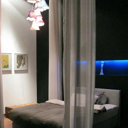 Loft Im Hundertjaehrigen Backhaus Apartmán *
