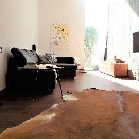Loft Im Hundertjaehrigen Backhaus Lipsko